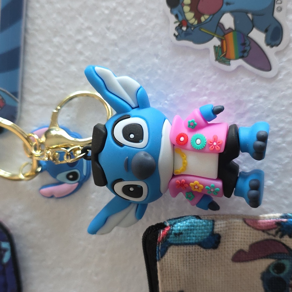Stitch Accessory Set - Picture 9 of 11